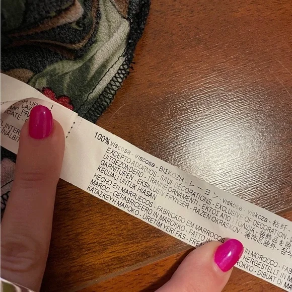 Zara floral dress - Picture 7 of 7